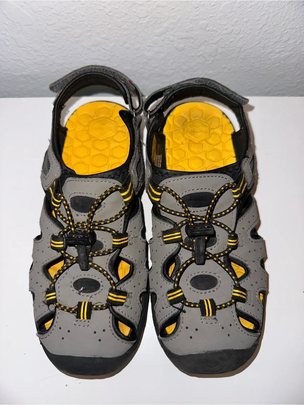 Khombu Gray and Yellow Kids Water Shoes